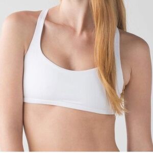 Lululemon Free to be wild bra